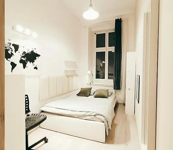 Centrum Fabryczna Albergue *