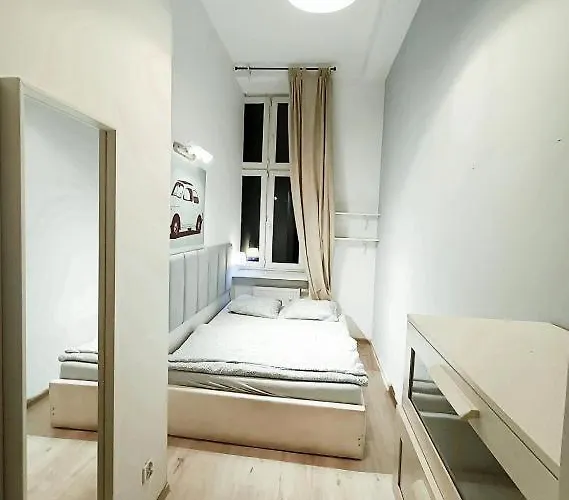 Centrum Fabryczna Albergue *