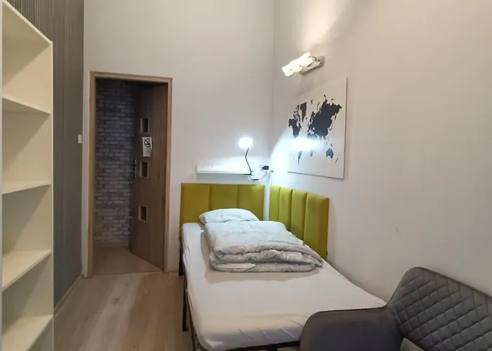 Centrum Fabryczna Albergue Łódź